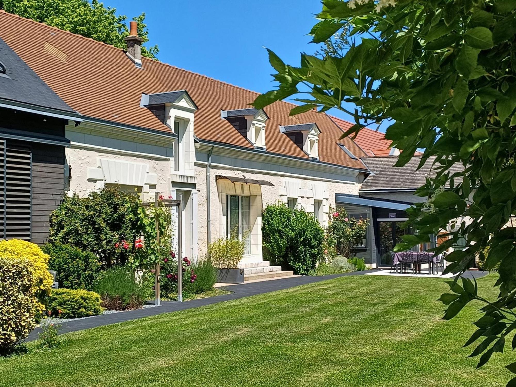 Gasthuis Sur La Route Des Chateaux